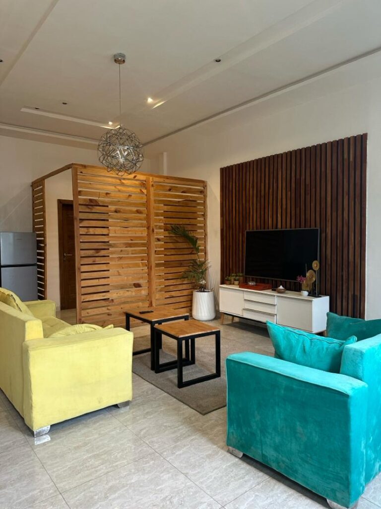 Salon de l'appartement meublé Nid Zen